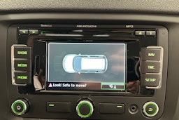 punainen Skoda Yeti 2014 kuva 17.