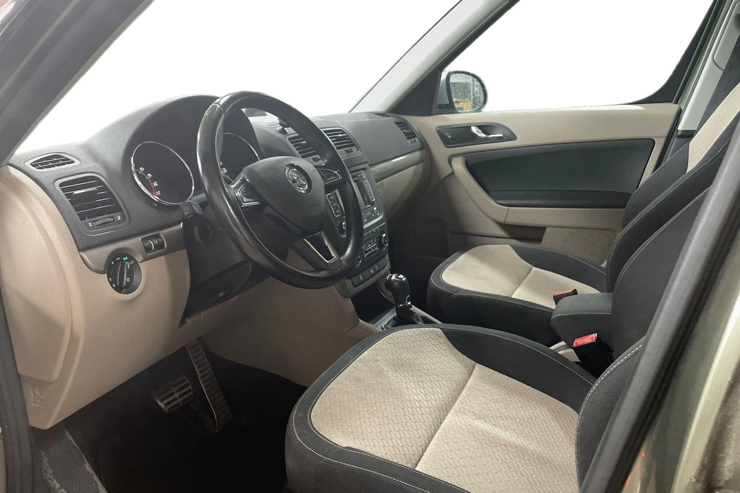 vihreä Skoda Yeti 2014 kuva 3.