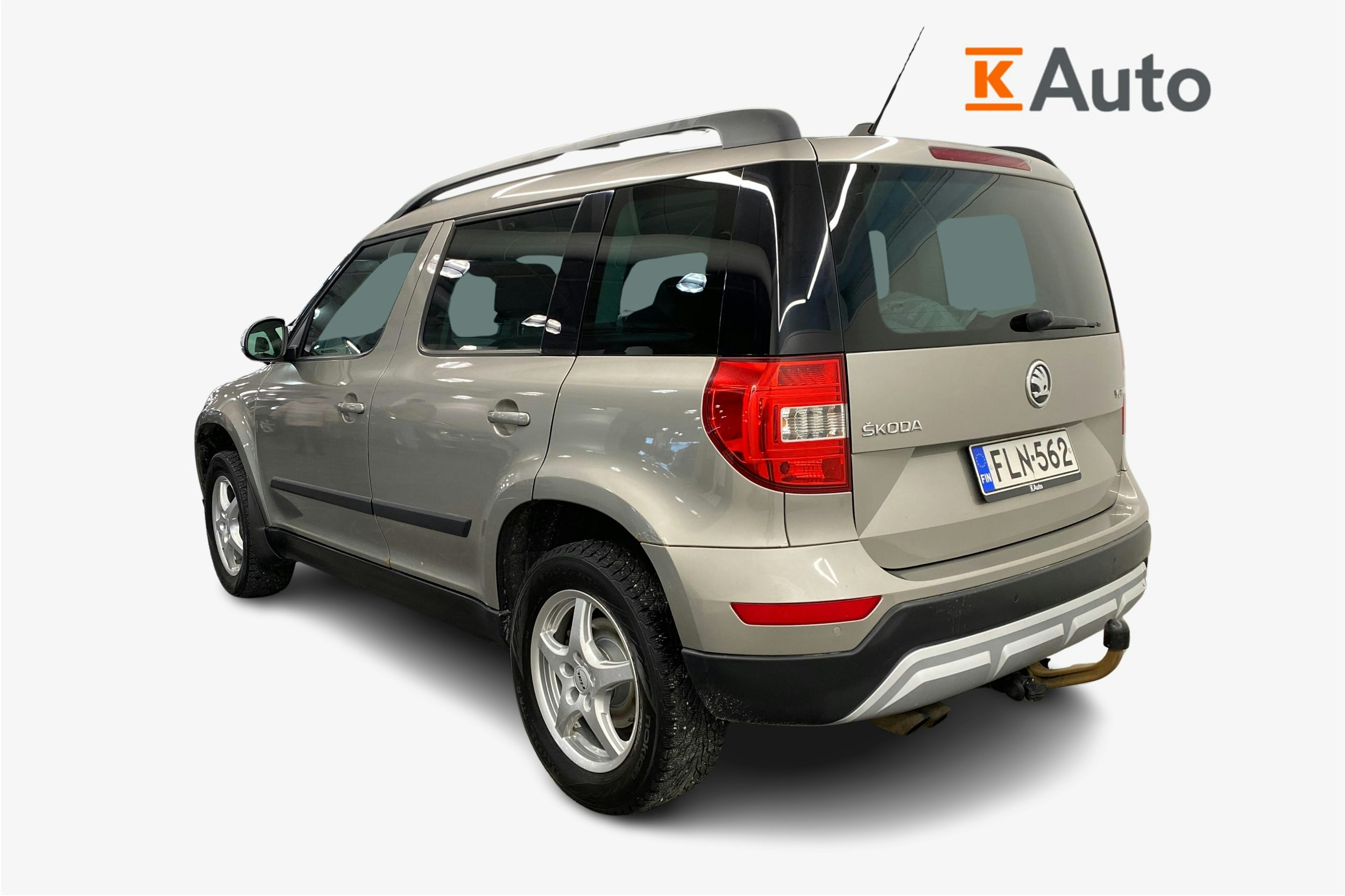 ruskea (beige) Skoda Yeti 2014 kuva 2.