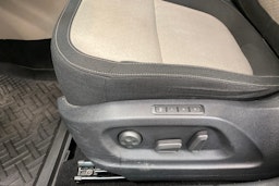 ruskea (beige) Skoda Yeti 2014 kuva 19.