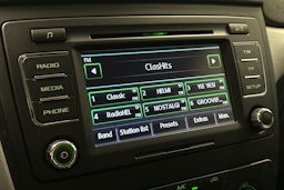 Ruskea (beige) Skoda Yeti 2014 kuva 21.