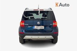 sininen Skoda Yeti 2015 kuva 3.