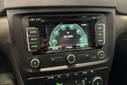 sininen Skoda Yeti 2015 kuva 21.
