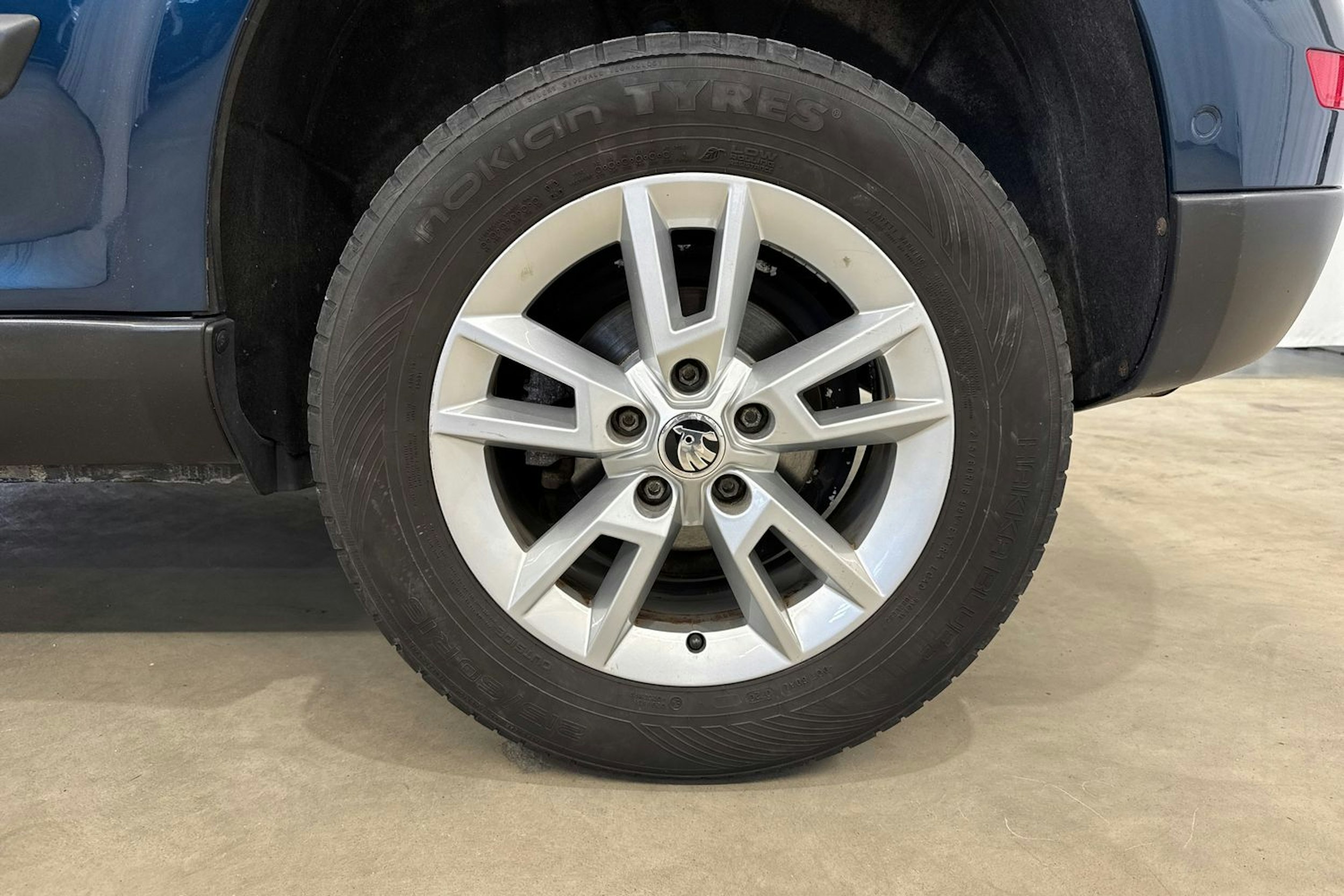 sininen Skoda Yeti 2015 kuva 26.