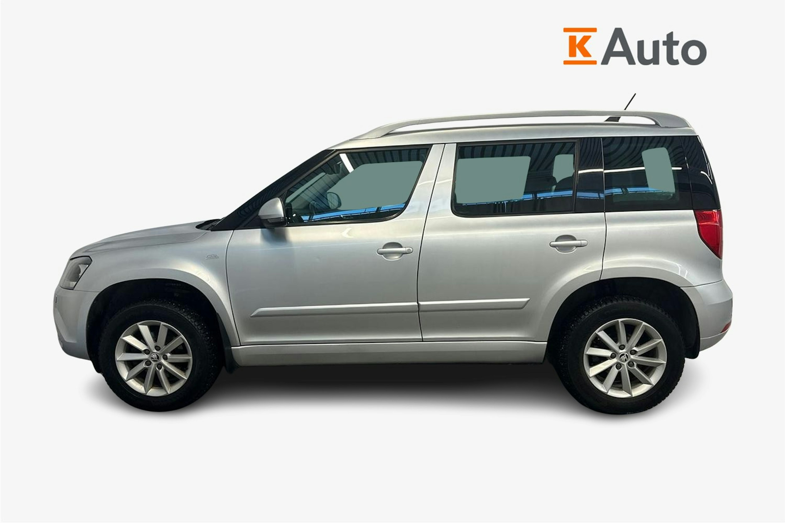 harmaa Skoda Yeti 2016 kuva 6.