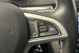 harmaa Skoda Yeti 2016 kuva 21.