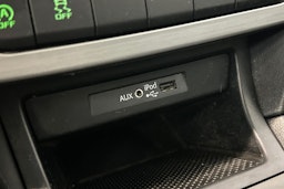 harmaa Skoda Yeti 2016 kuva 28.