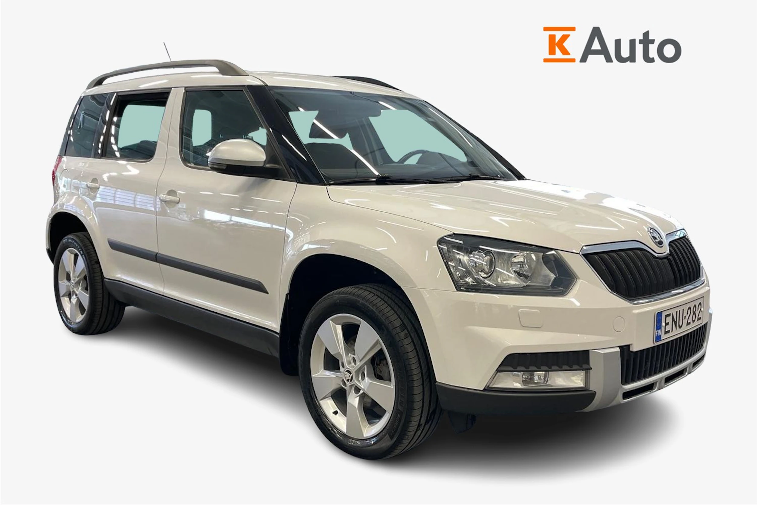 valkoinen Skoda Yeti 2016 kuva 4.