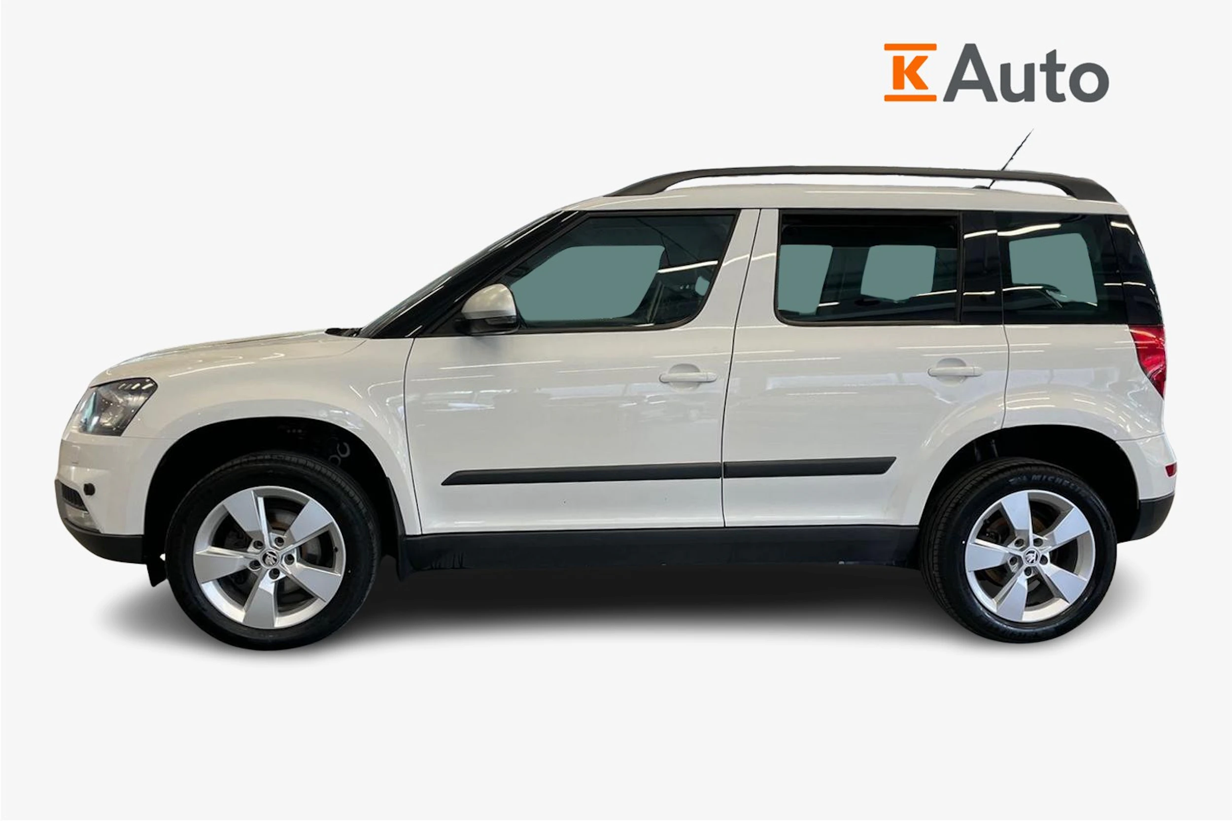 valkoinen Skoda Yeti 2016 kuva 8.