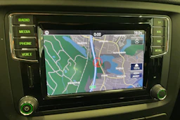 valkoinen Skoda Yeti 2016 kuva 18.