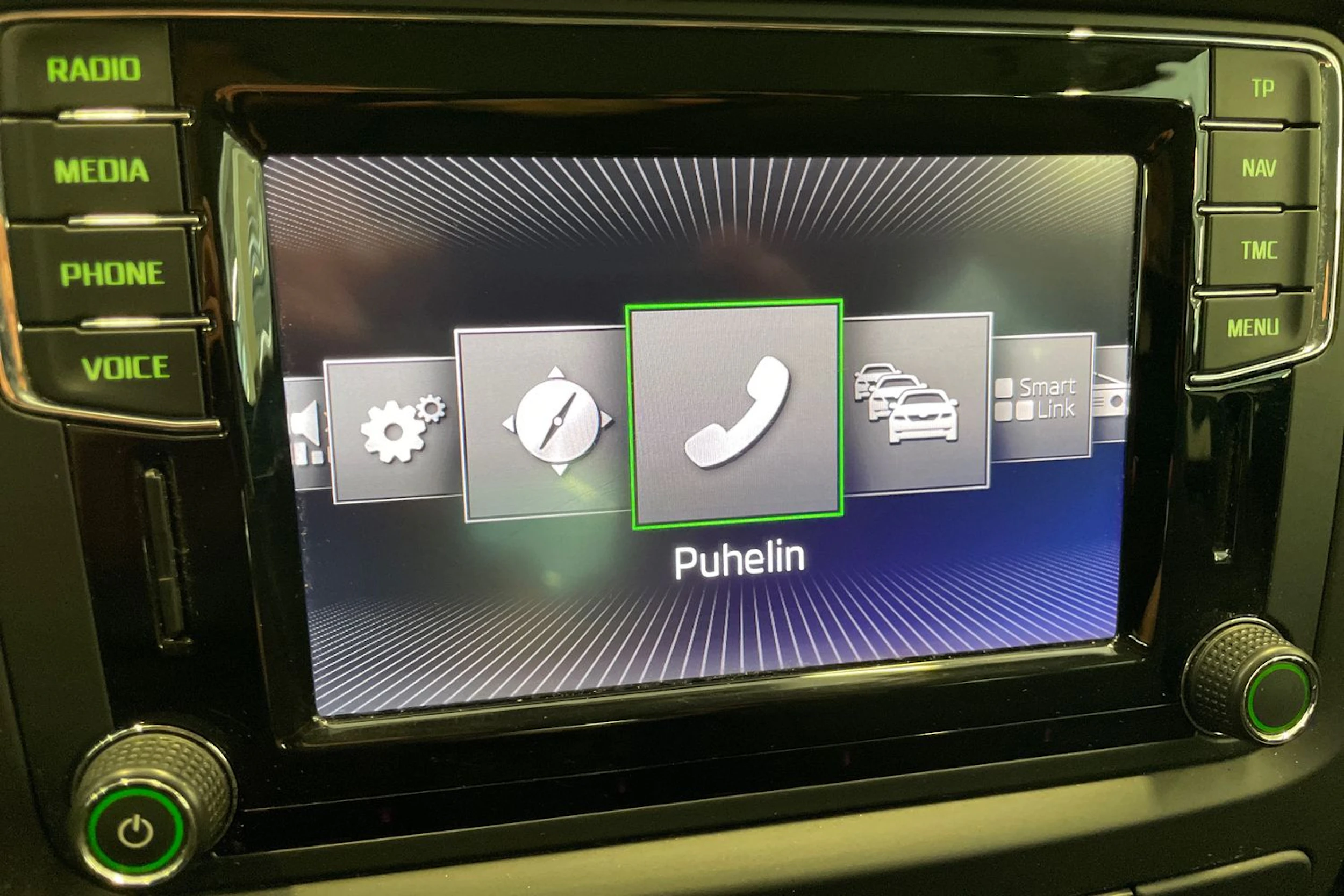 valkoinen Skoda Yeti 2016 kuva 19.