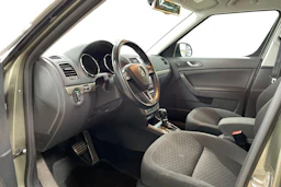 Vihreä Skoda Yeti 2016 kuva 6.