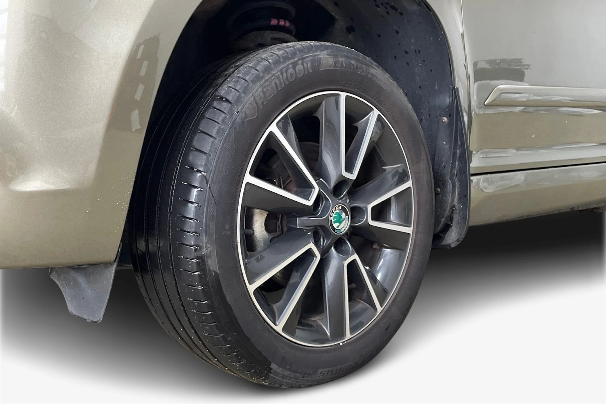 Vihreä Skoda Yeti 2016 kuva 9.