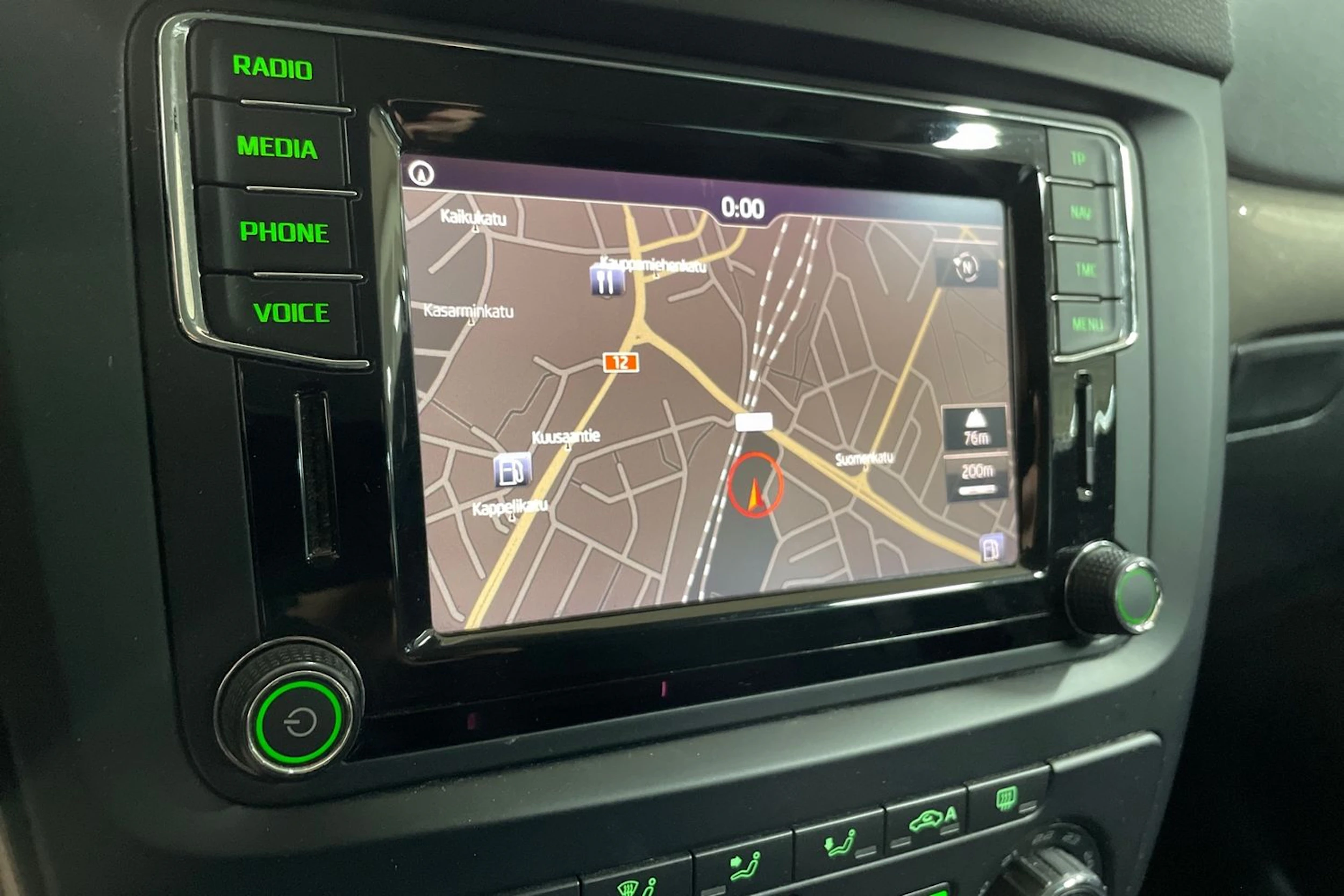 Vihreä Skoda Yeti 2016 kuva 12.