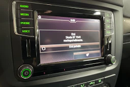 Vihreä Skoda Yeti 2016 kuva 14.