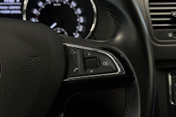 ruskea (beige) Skoda Yeti 2017 kuva 23.