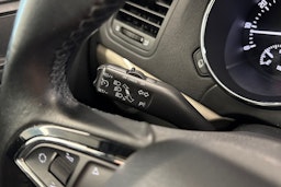 ruskea (beige) Skoda Yeti 2017 kuva 24.