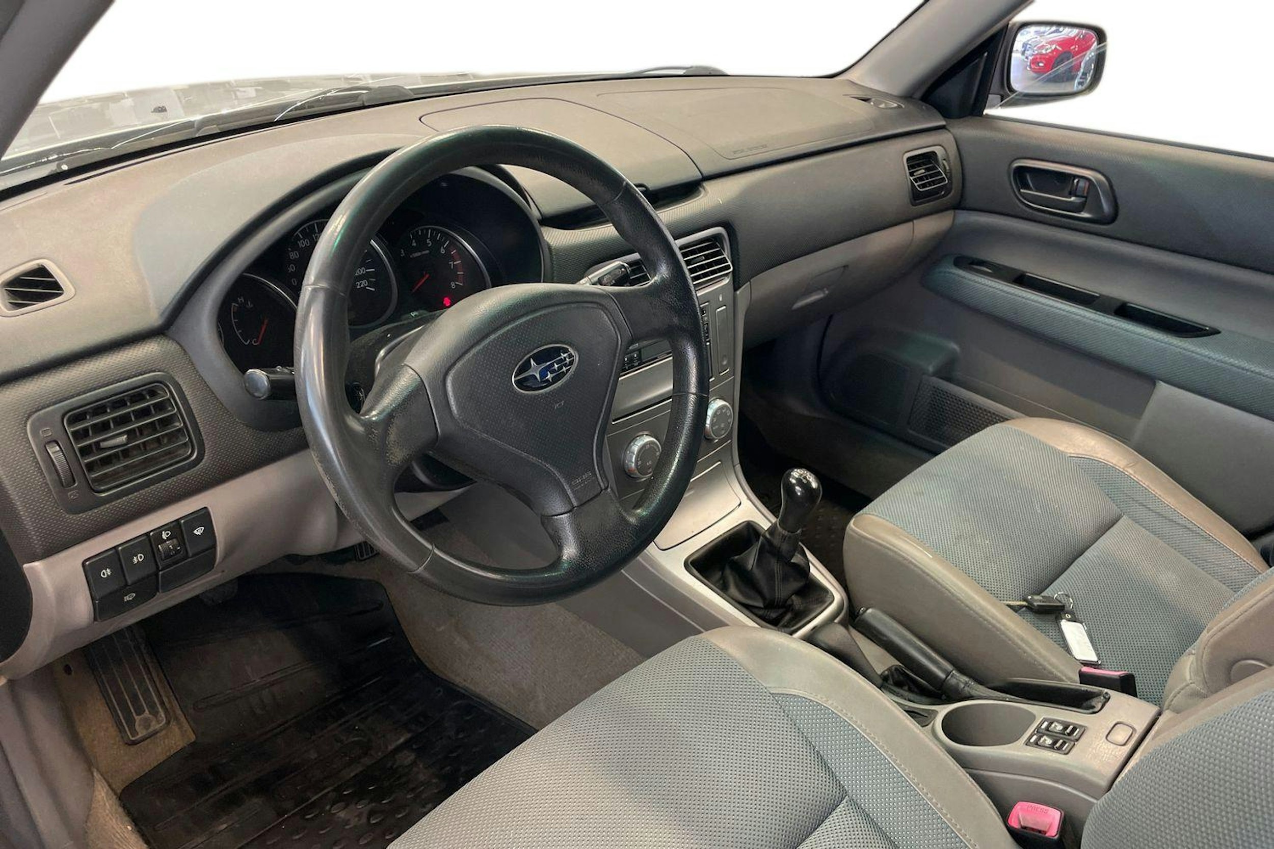hopea Subaru Forester 2005 kuva 6.
