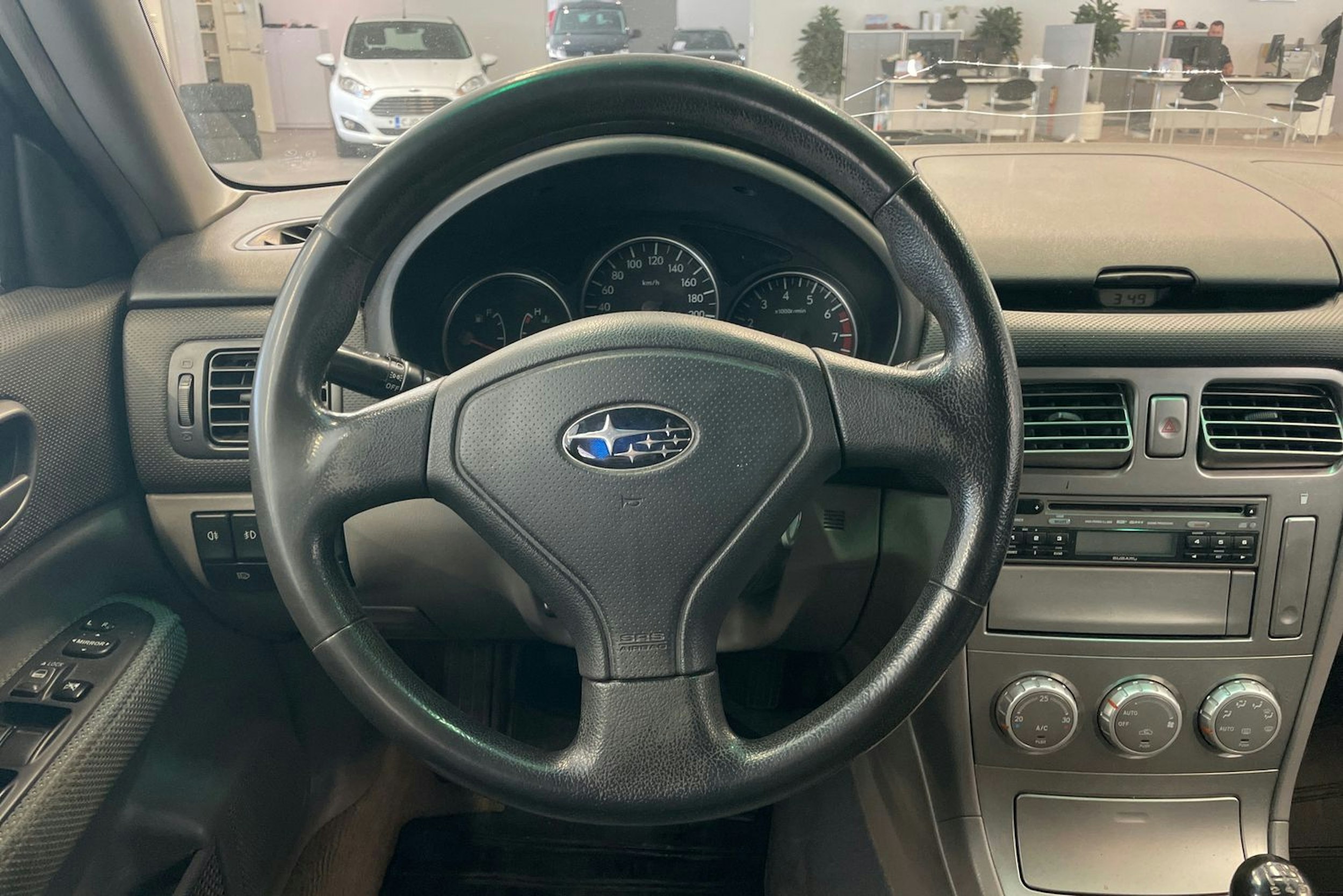 hopea Subaru Forester 2005 kuva 12.