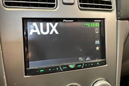 punainen Subaru Forester 2006 kuva 18.