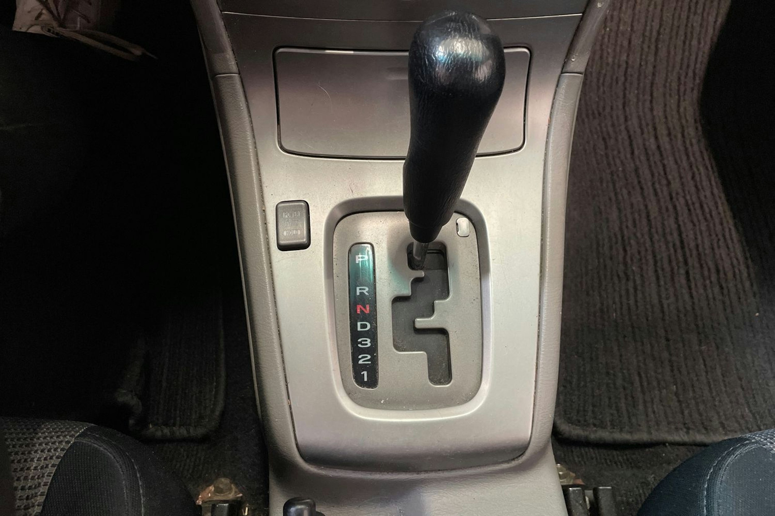 punainen Subaru Forester 2006 kuva 21.
