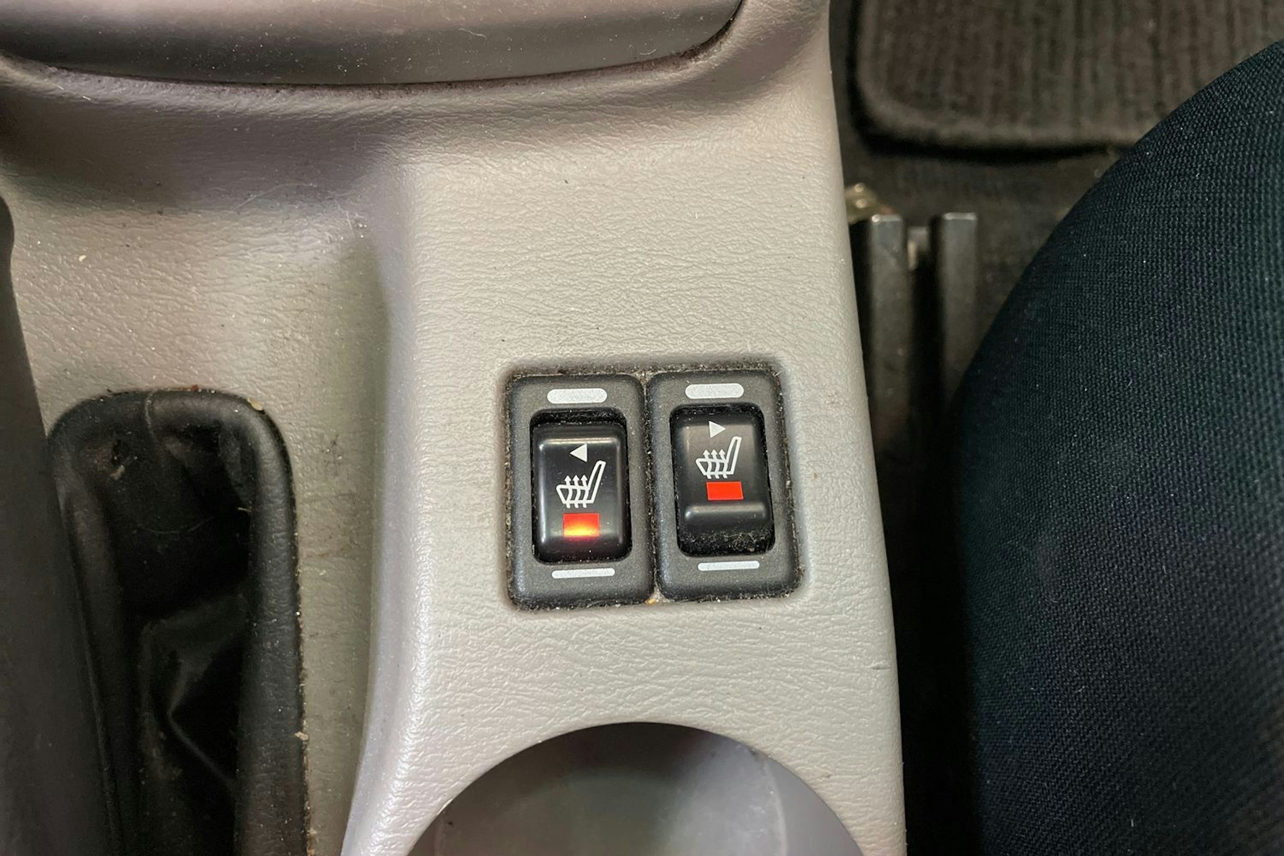 punainen Subaru Forester 2006 kuva 22.
