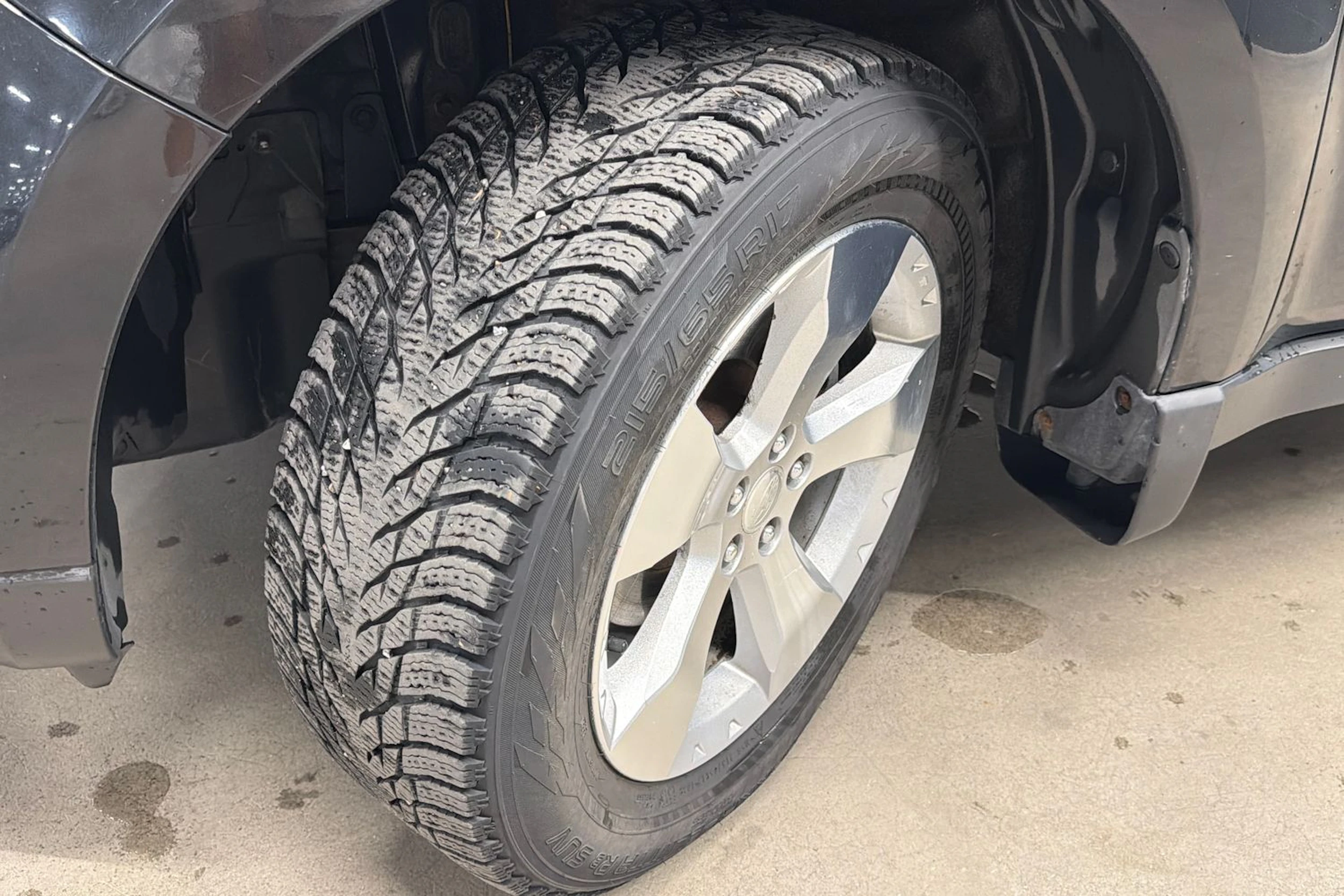 Musta Subaru Forester 2010 kuva 10.