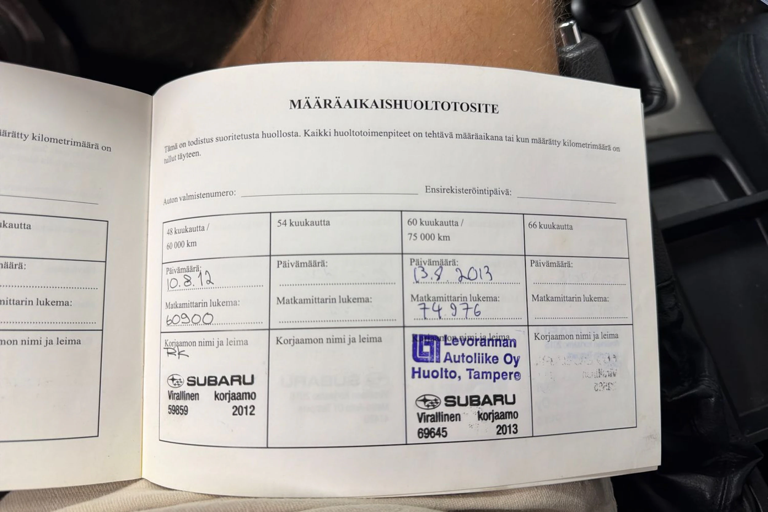 Musta Subaru Forester 2010 kuva 21.