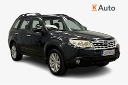 harmaa Subaru Forester 2011 kuva 1.