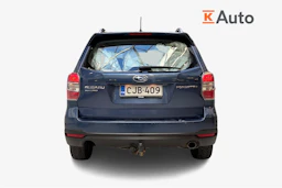 sininen Subaru Forester 2013 kuva 3.