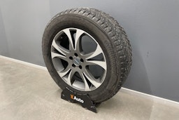 valkoinen Subaru Forester 2013 kuva 14.