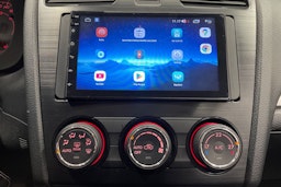 valkoinen Subaru Forester 2013 kuva 18.