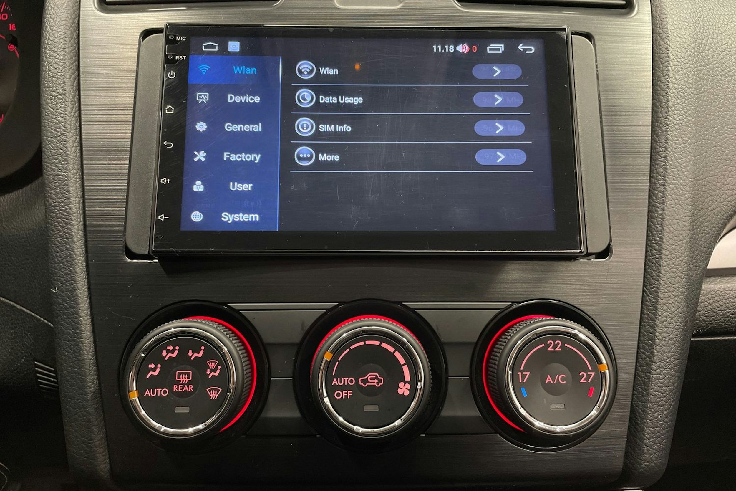 valkoinen Subaru Forester 2013 kuva 19.