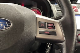 valkoinen Subaru Forester 2013 kuva 23.