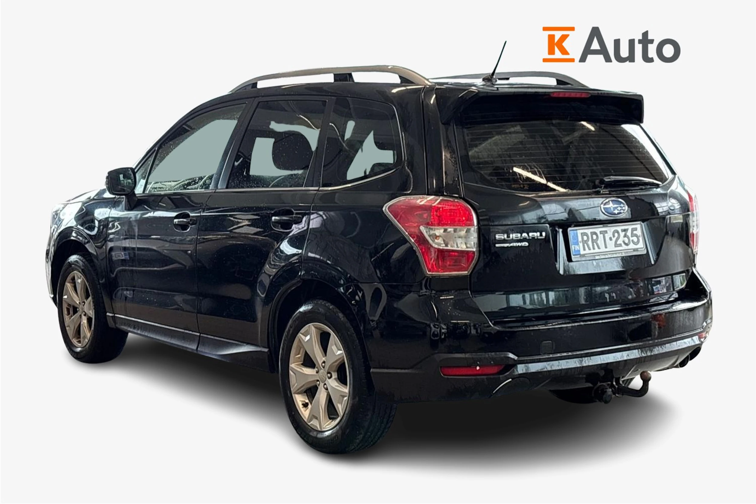 Musta Subaru Forester 2013 kuva 2.
