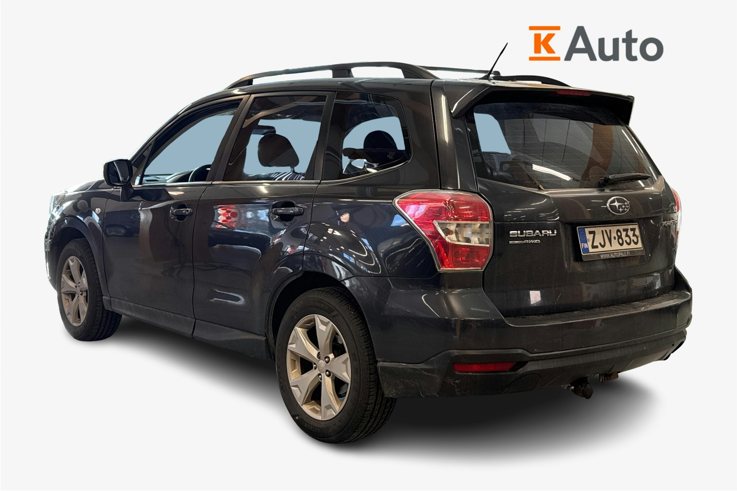 harmaa Subaru Forester 2013 kuva 2.