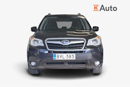 harmaa Subaru Forester 2014 kuva 4.