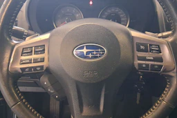 harmaa Subaru Forester 2014 kuva 15.
