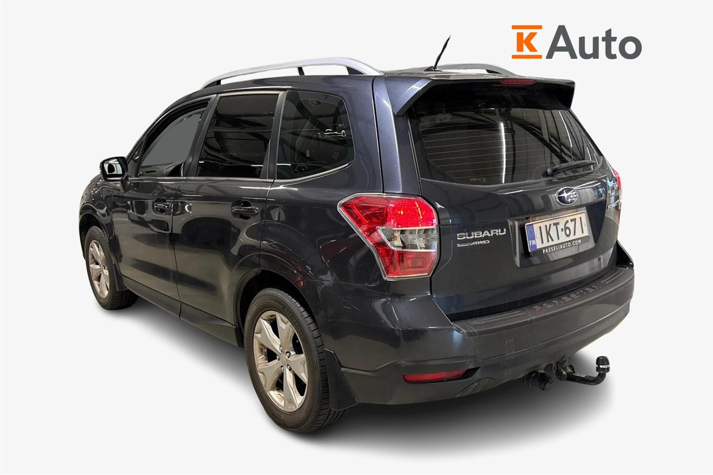 harmaa Subaru Forester 2014 kuva 2.
