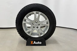 harmaa Subaru Forester 2014 kuva 10.