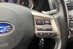 harmaa Subaru Forester 2014 kuva 12.
