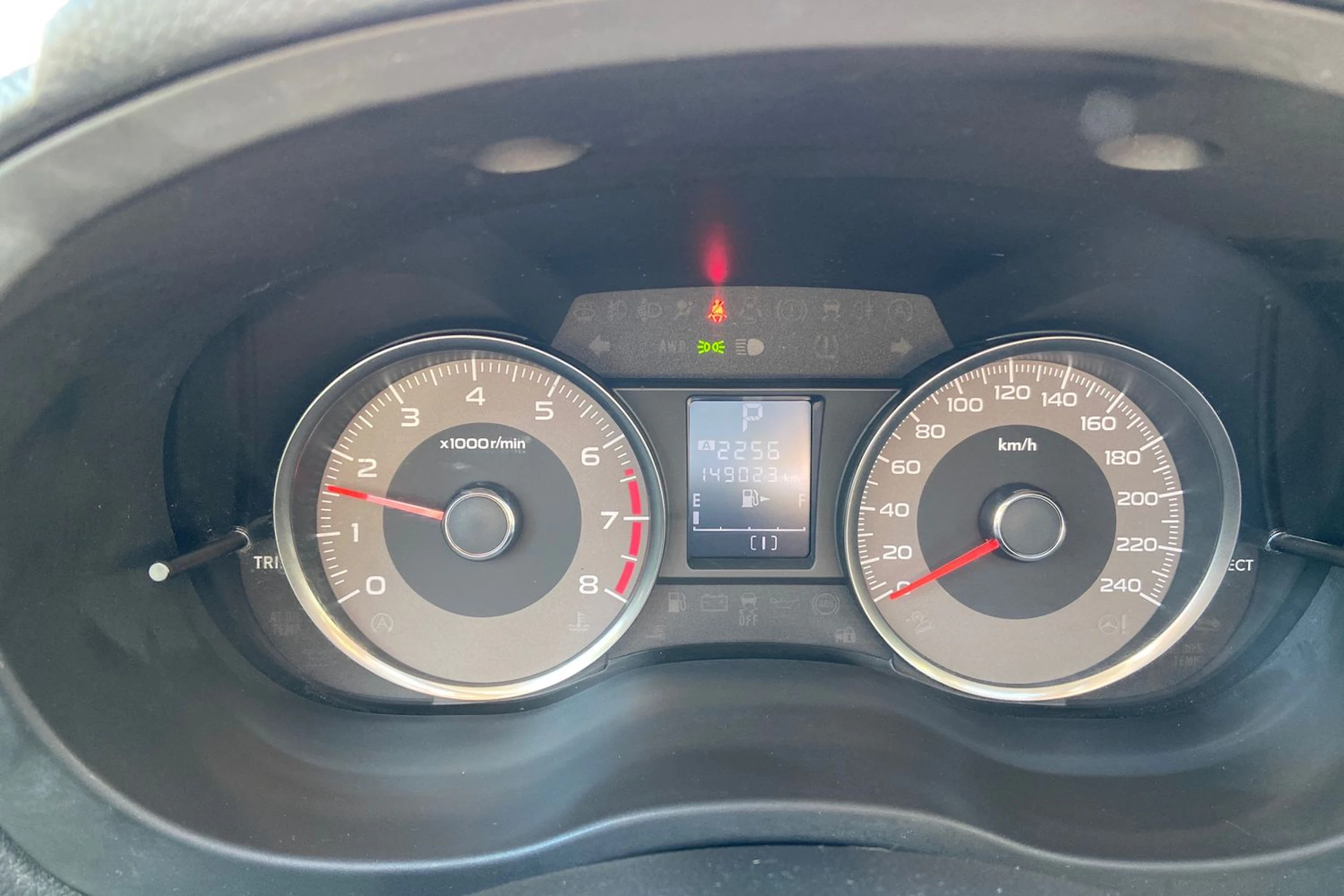 hopea Subaru Forester 2014 kuva 17.