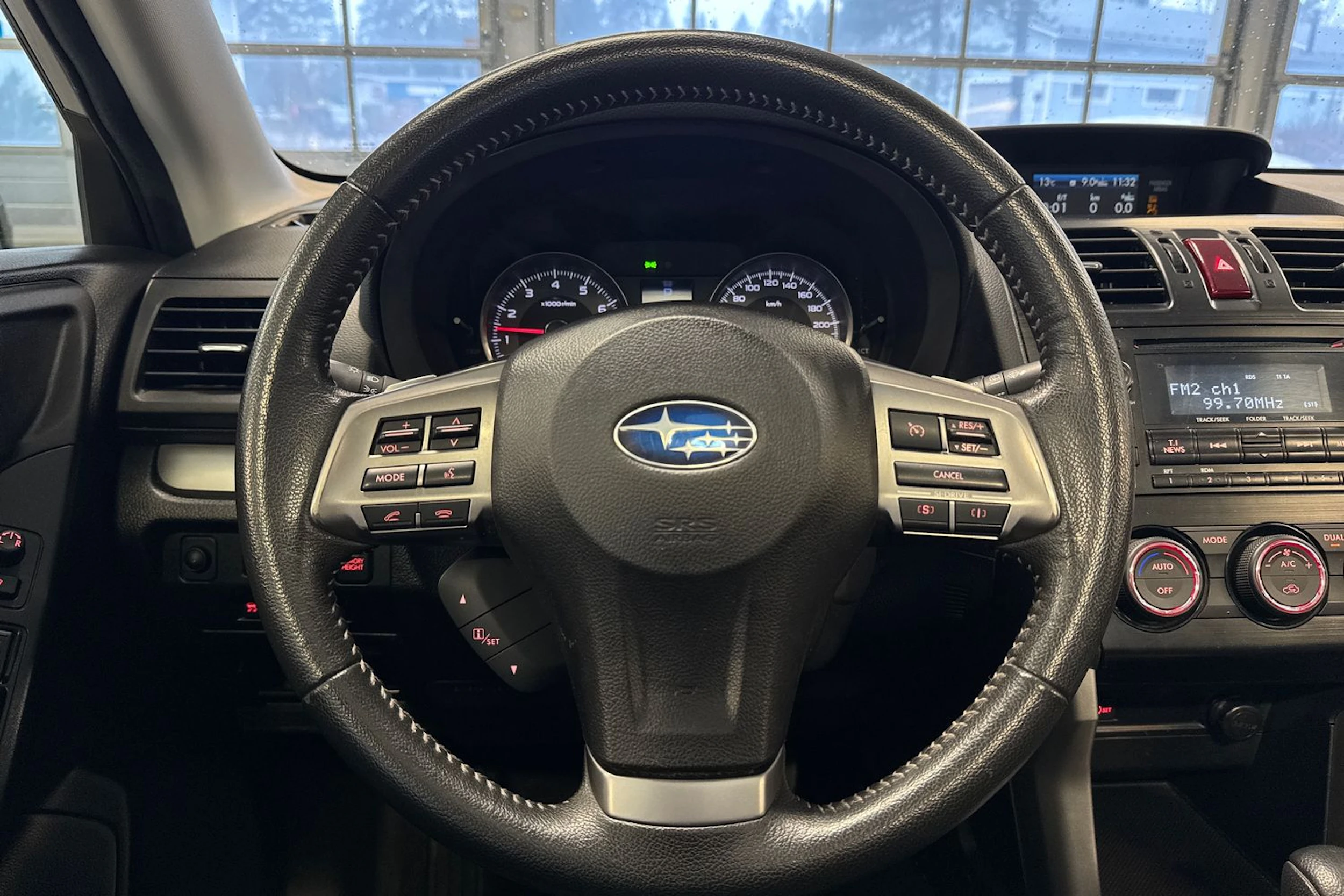 hopea Subaru Forester 2014 kuva 22.