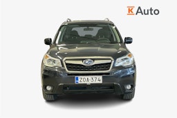 Harmaa Subaru Forester 2015 kuva 5.