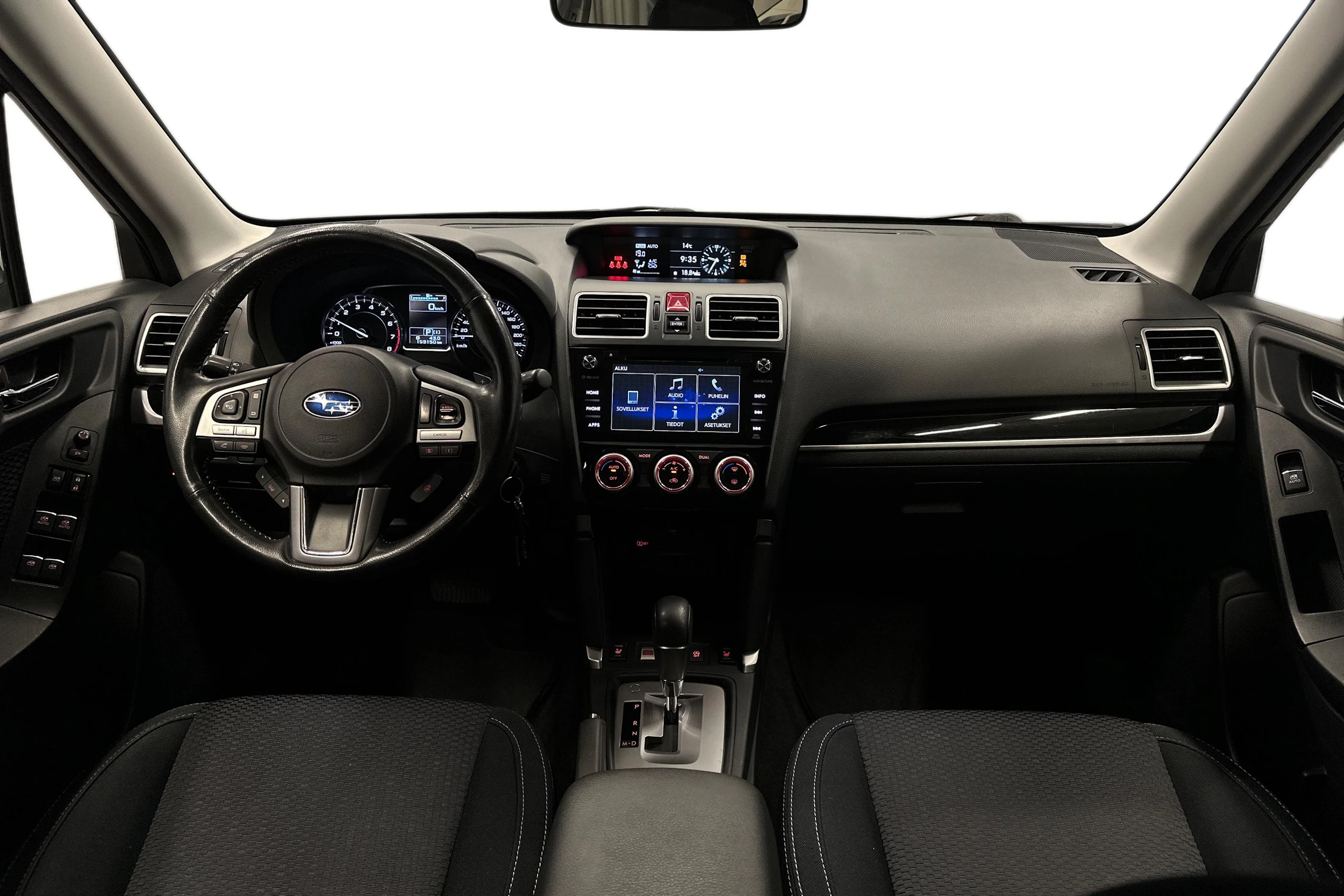 ruskea Subaru Forester 2016 kuva 2.