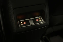 ruskea Subaru Forester 2016 kuva 9.