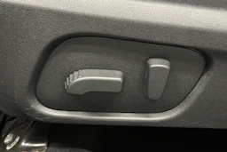 ruskea Subaru Forester 2016 kuva 11.