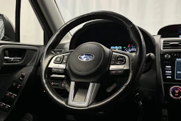 ruskea Subaru Forester 2016 kuva 12.