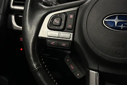 ruskea Subaru Forester 2016 kuva 13.