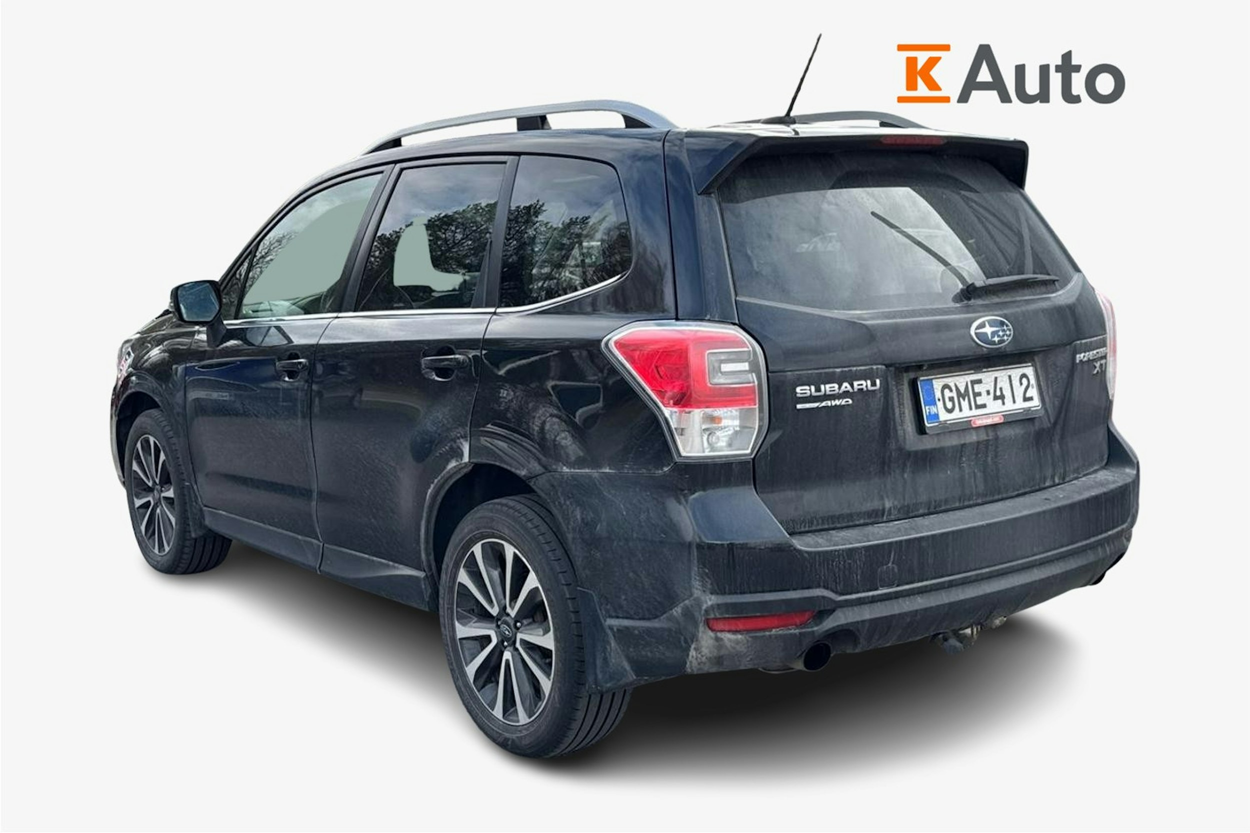 musta Subaru Forester 2016 kuva 2.